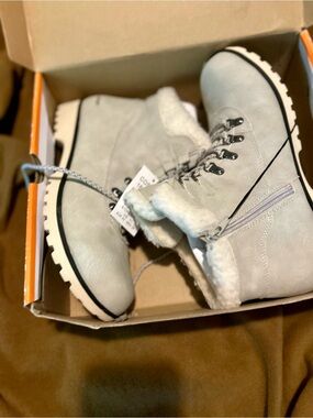Light Gray Faux Fur Lined Winter Boots